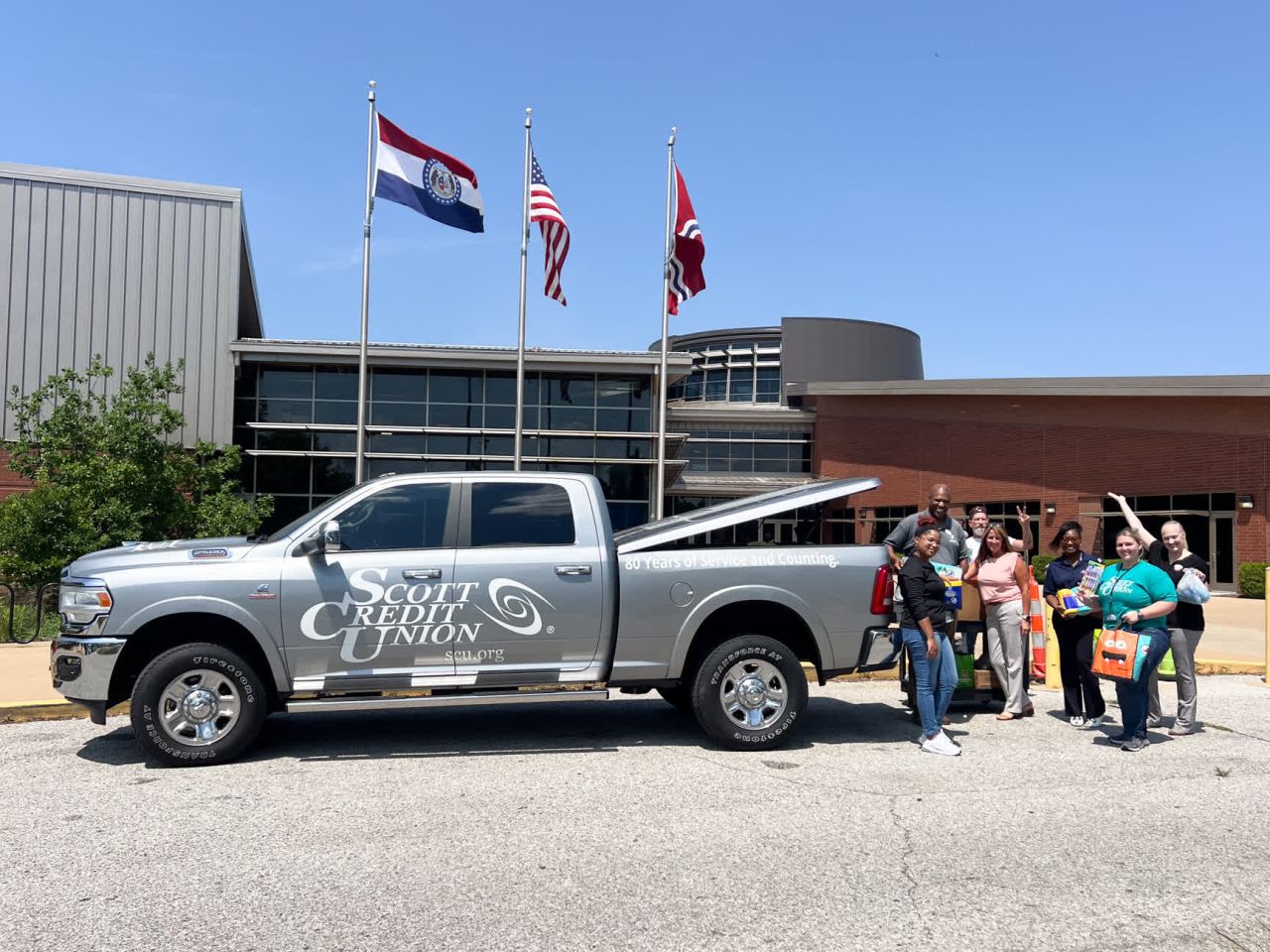 3 BOLD ERG YMCA Tornado Relief Drive 25 3 BOLD ERG YMCA Tornado Relief Drive 25